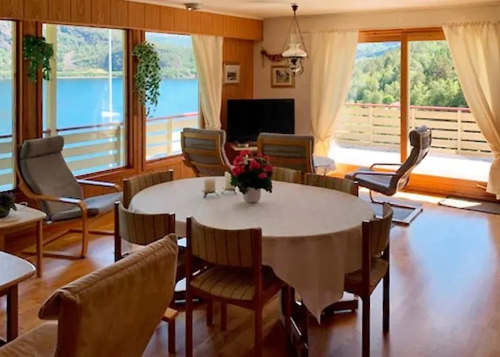 8 Person In Holiday home *