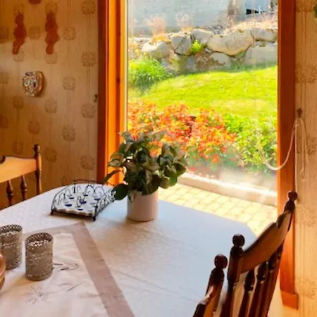 8 Person In Austefjorden