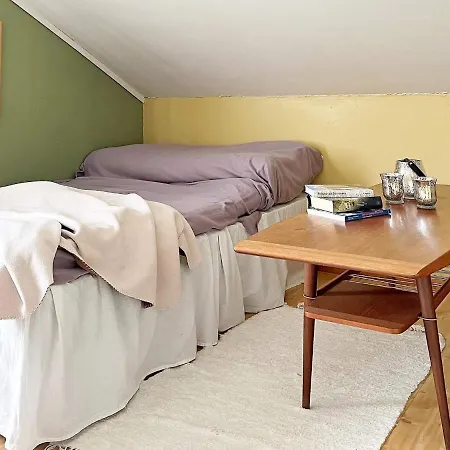 8 Person In בית נופש Austefjorden